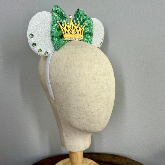 Princess Tiana Minnie Ears | Disney The Princess & the Frog-Inspired Mouse Ears - Picture 5 of 5